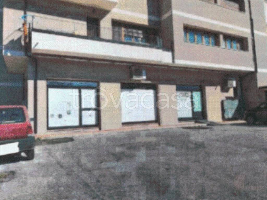 negozio in vendita ad Aulla