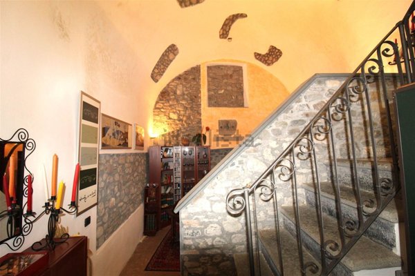 casa indipendente in vendita ad Aulla