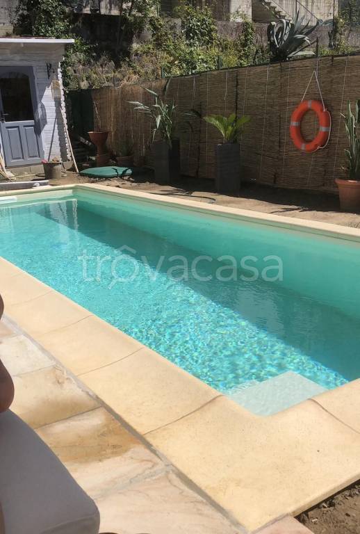 casa indipendente in vendita ad Aulla