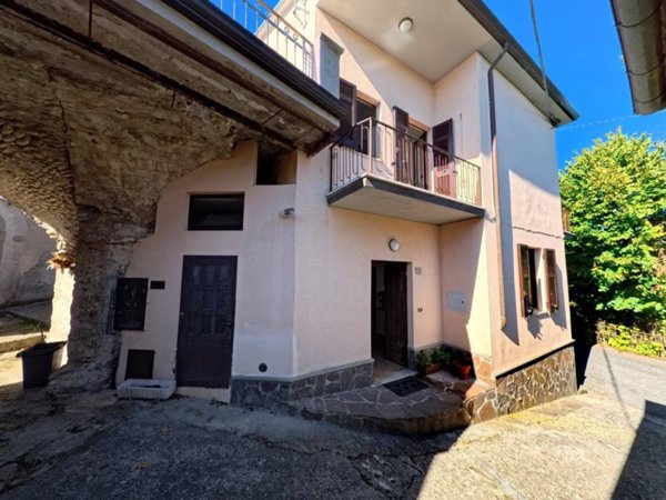 casa indipendente in vendita ad Aulla