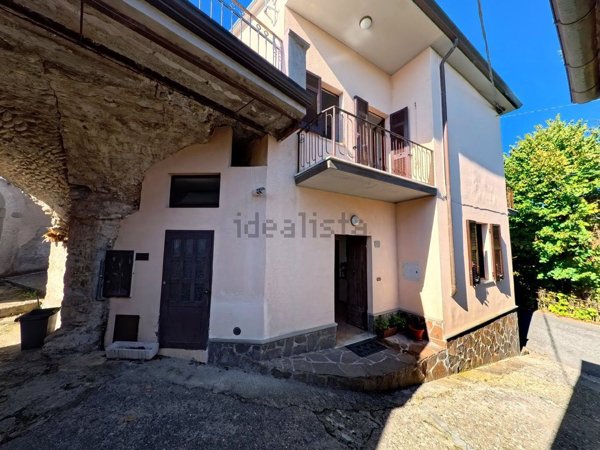 casa indipendente in vendita ad Aulla