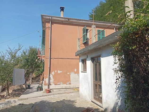 casa semindipendente in vendita ad Aulla