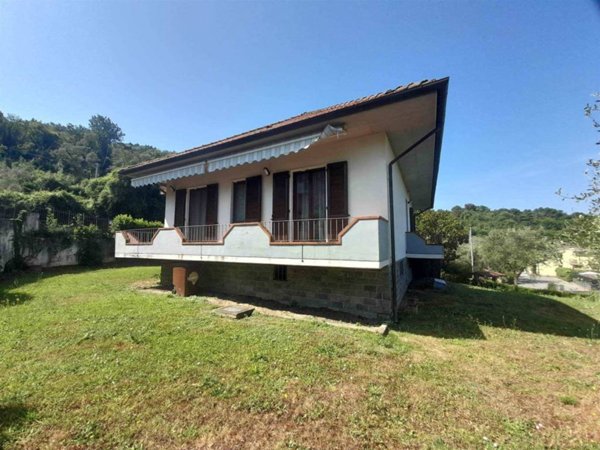 casa indipendente in vendita ad Aulla