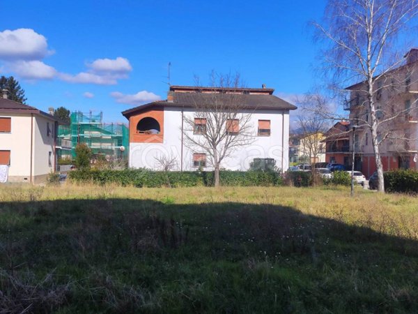 casa indipendente in vendita ad Aulla