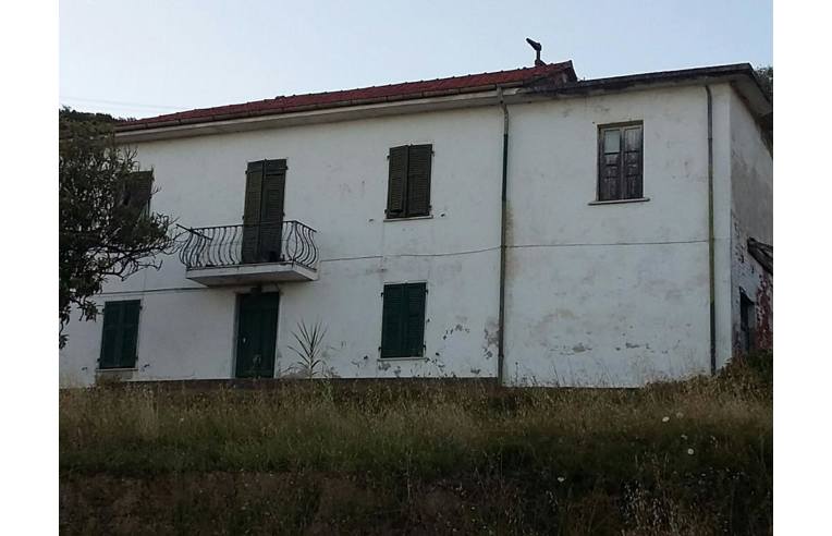 casa indipendente in vendita ad Aulla