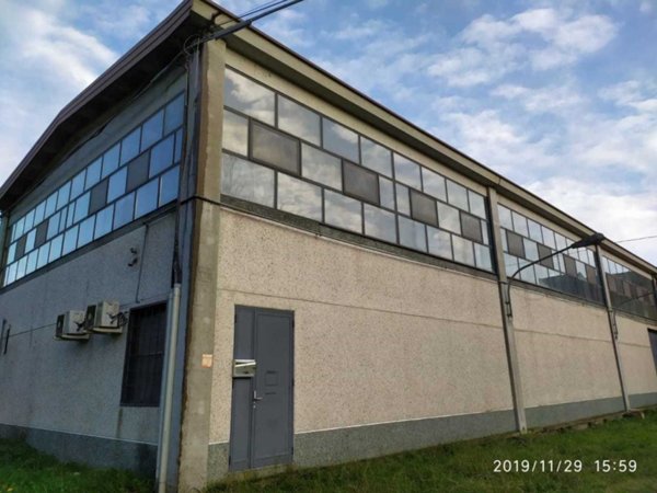 locale commerciale in vendita ad Aulla