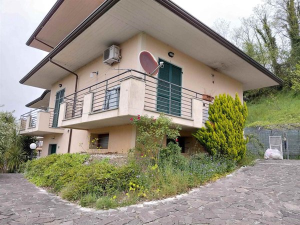 appartamento in vendita ad Aulla