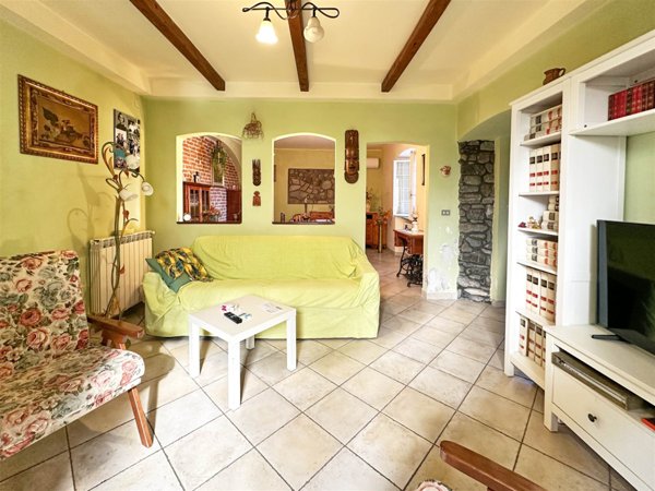 casa semindipendente in vendita ad Aulla