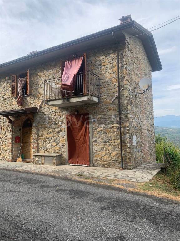 casa indipendente in vendita ad Aulla