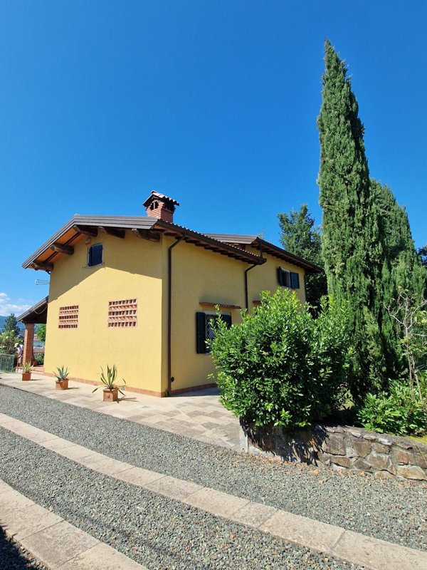 casa indipendente in vendita ad Aulla