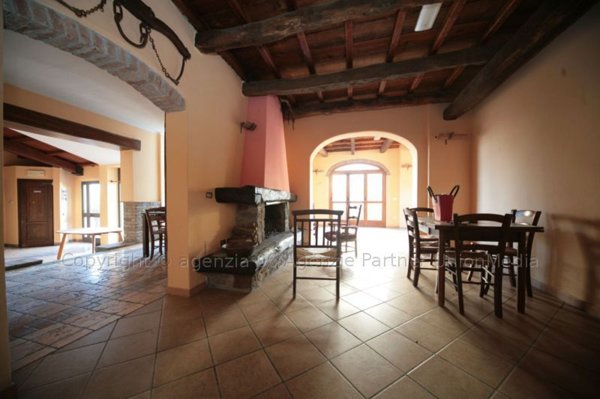 casa indipendente in vendita ad Aulla