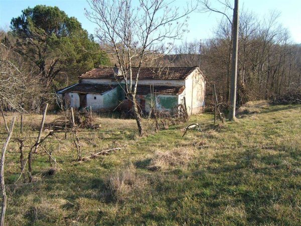 casa indipendente in vendita ad Aulla