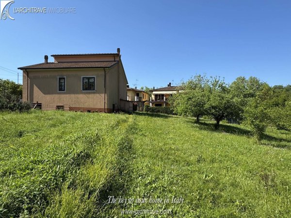 casa indipendente in vendita ad Aulla