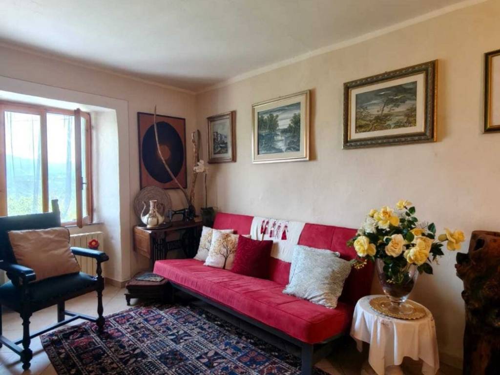 casa indipendente in vendita ad Aulla