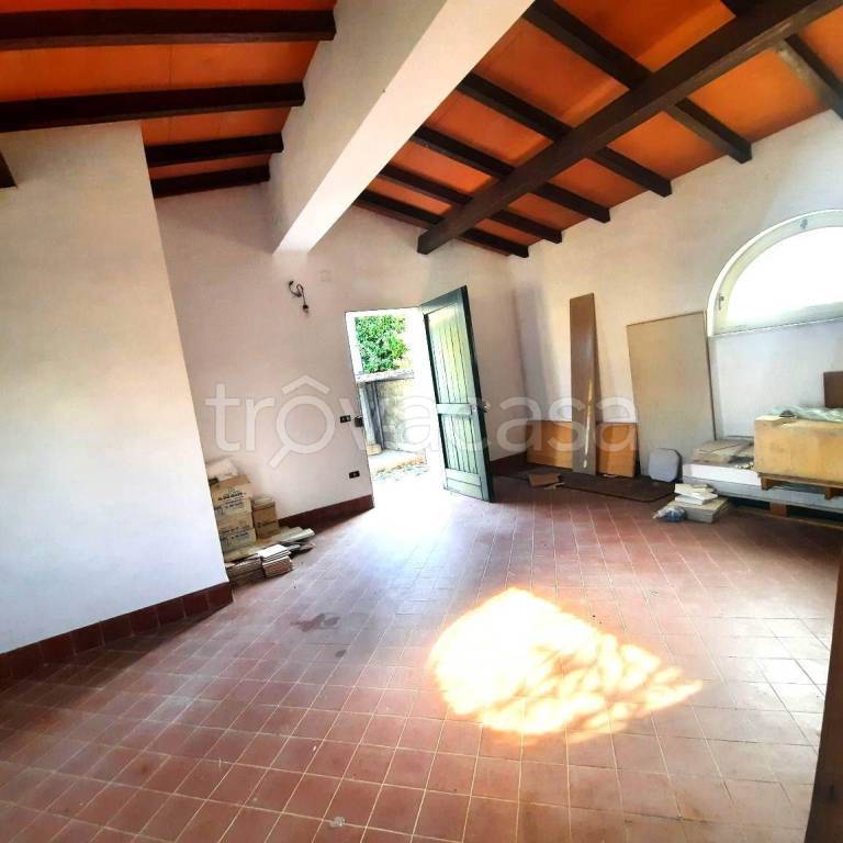 casa indipendente in vendita ad Aulla