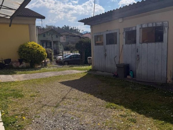 casa indipendente in vendita ad Aulla