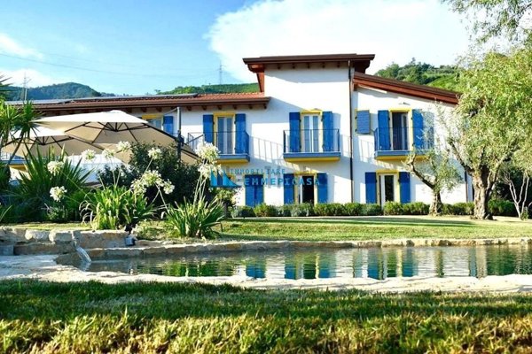 casa indipendente in vendita ad Aulla