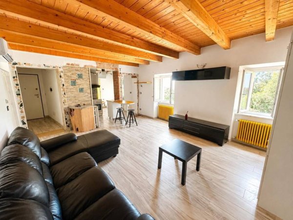 casa indipendente in vendita ad Aulla