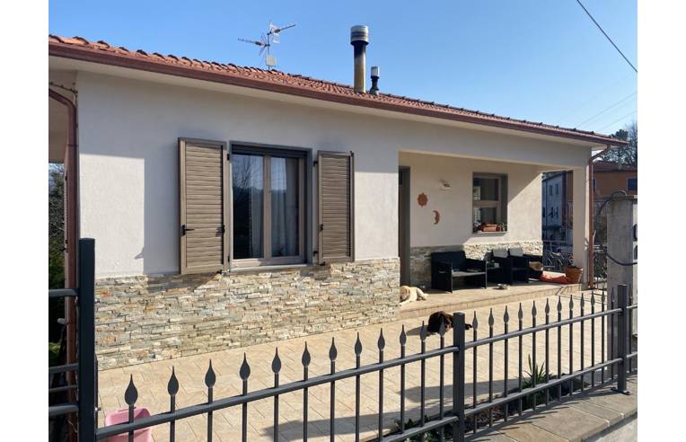 casa indipendente in vendita ad Aulla