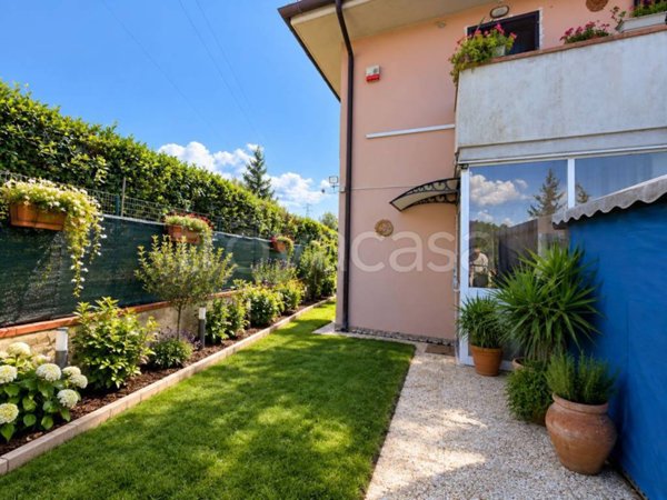 casa indipendente in vendita ad Aulla