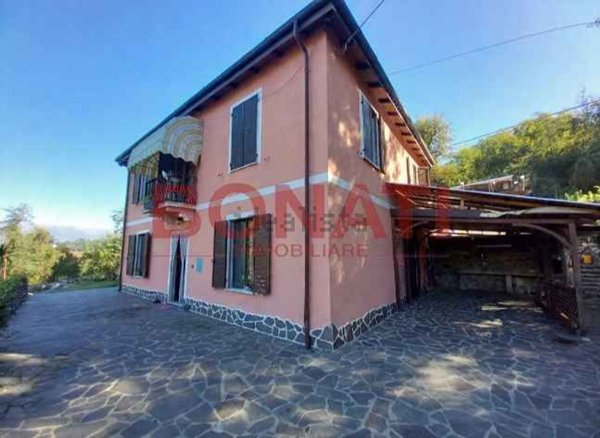 casa indipendente in vendita ad Aulla
