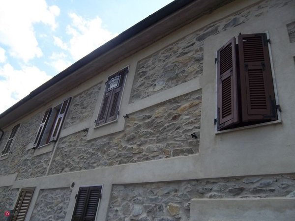 appartamento in vendita a Bagnone in zona Pastina