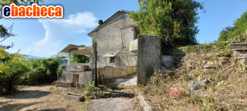 casa indipendente in vendita a Bagnone