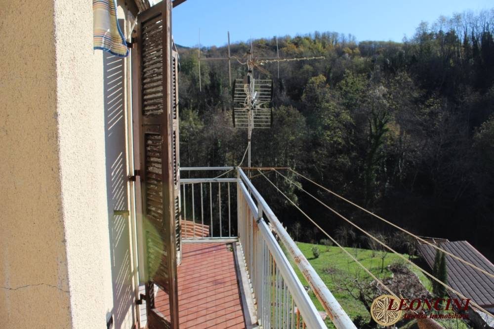 appartamento in vendita a Bagnone in zona Vico