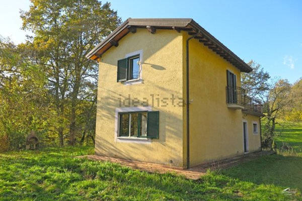 casa indipendente in vendita a Bagnone