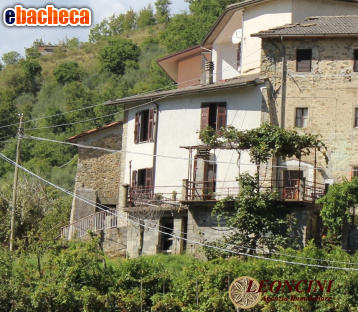 appartamento in vendita a Bagnone in zona Treschietto