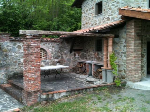 casa indipendente in vendita a Bagnone in zona Vico