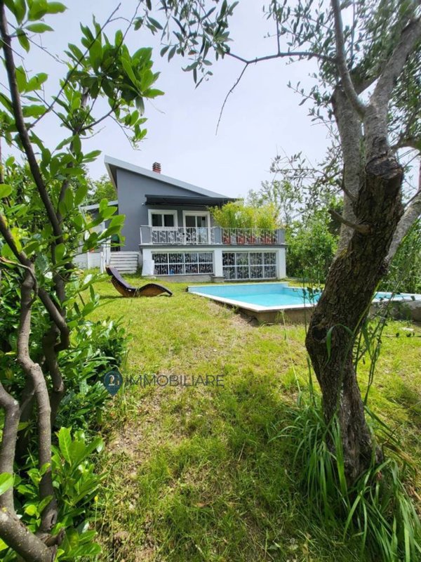 casa indipendente in vendita a Bagnone in zona Vico