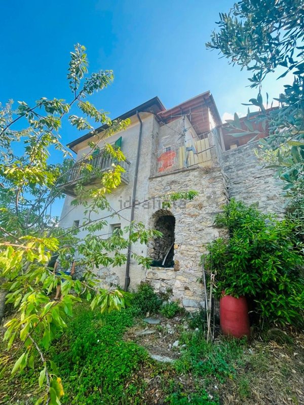 appartamento in vendita a Bagnone