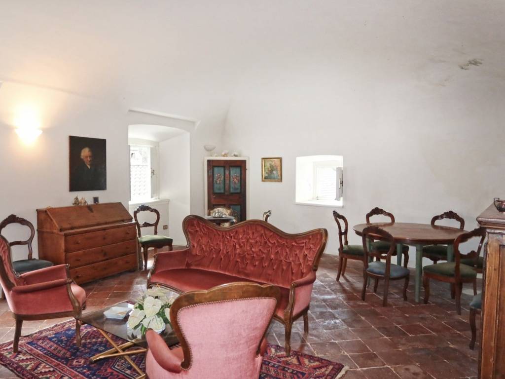 appartamento in vendita a Bagnone in zona Vico