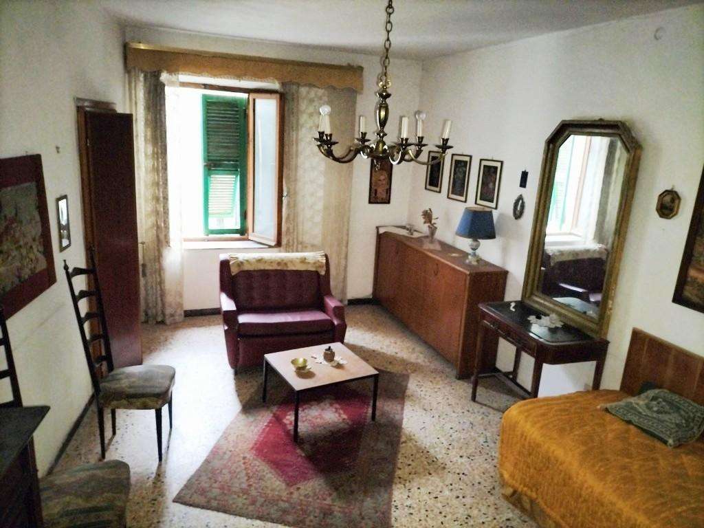 appartamento in vendita a Bagnone