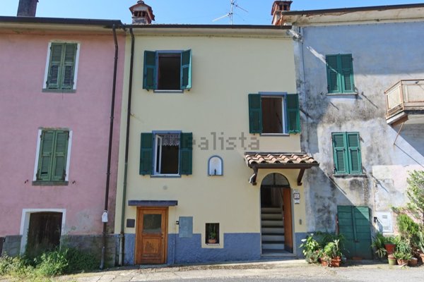 casa indipendente in vendita a Bagnone