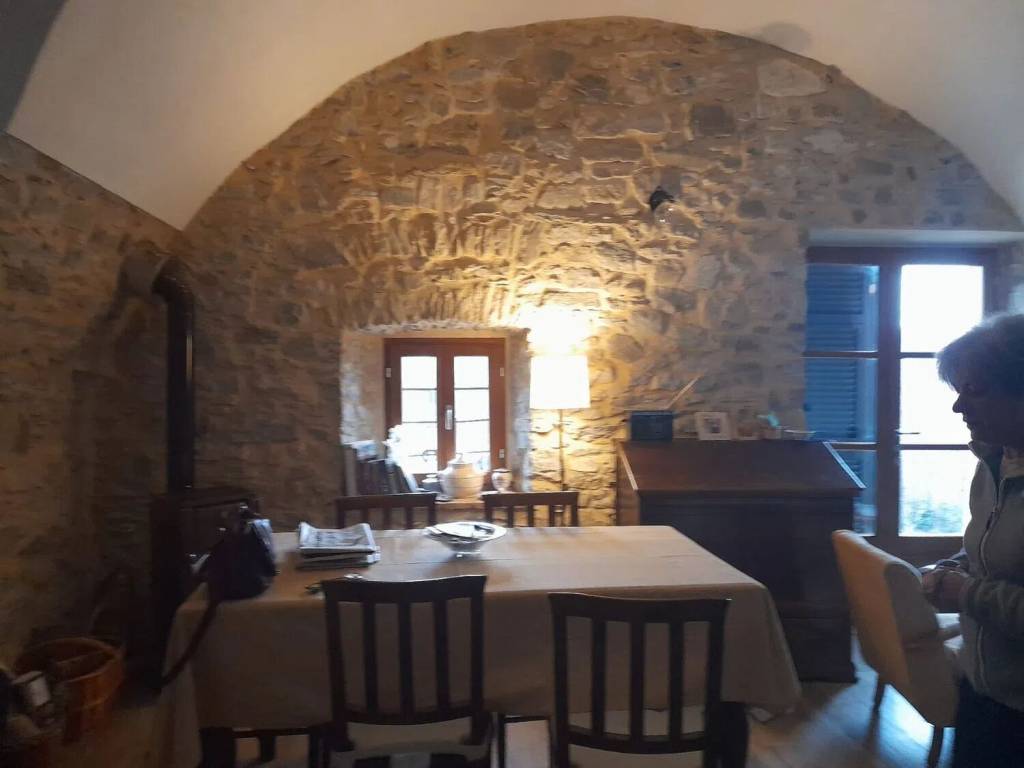 casa indipendente in vendita a Bagnone in zona Vico