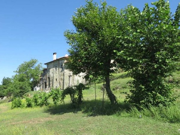 casa indipendente in vendita a Bagnone in zona Vico
