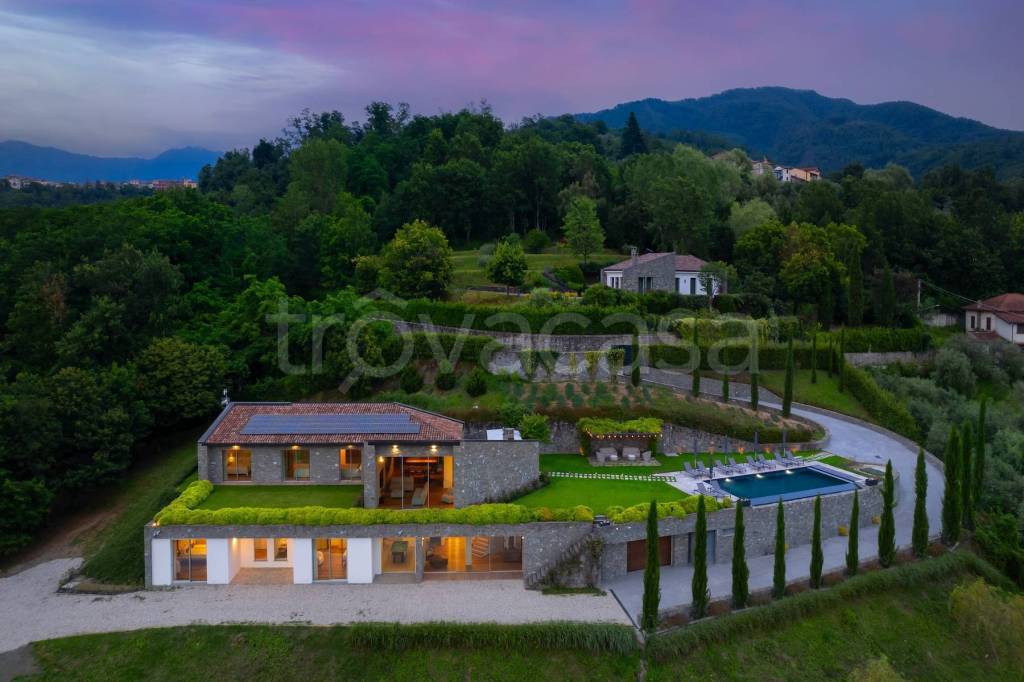 casa indipendente in vendita a Bagnone in zona Vico