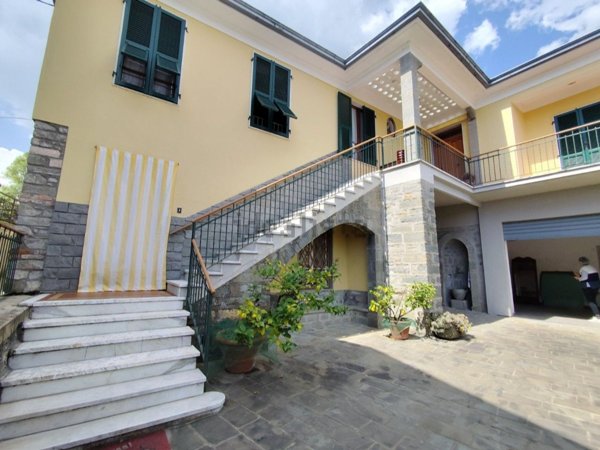 casa indipendente in vendita a Bagnone