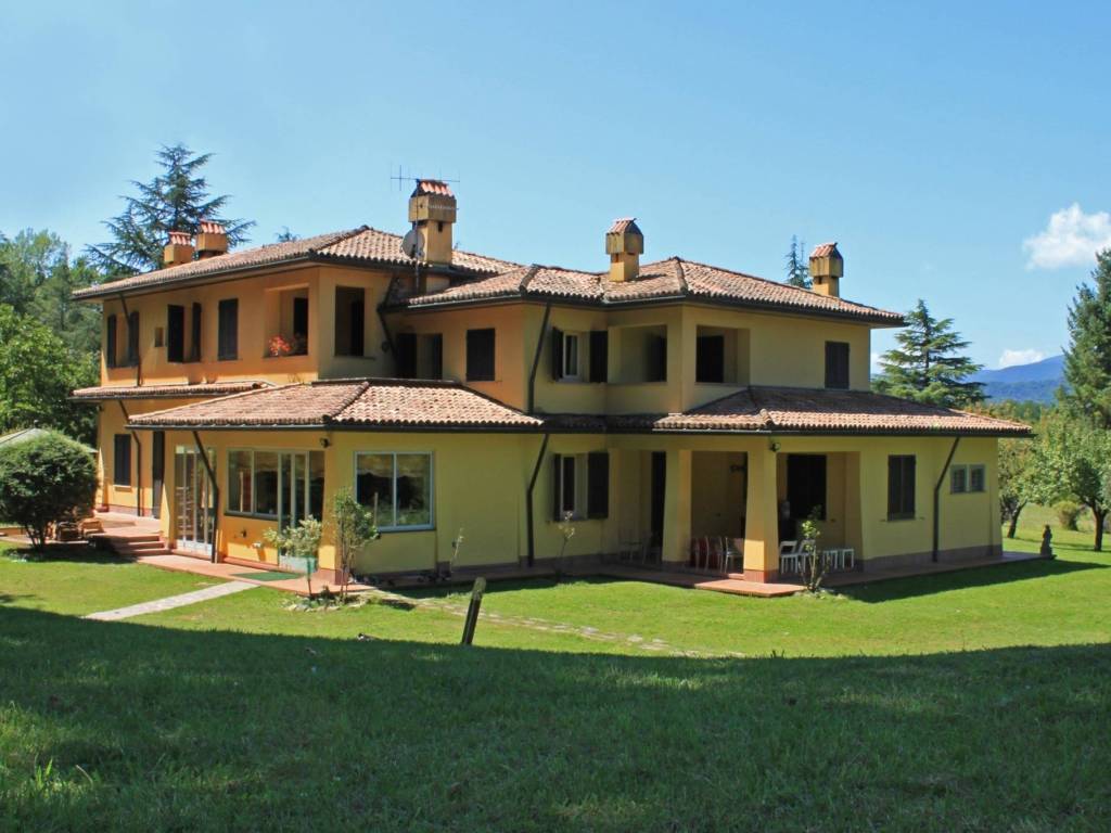 casa indipendente in vendita a Bagnone in zona Vico