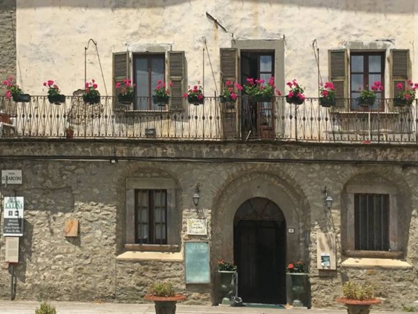casa indipendente in vendita a Bagnone in zona Vico