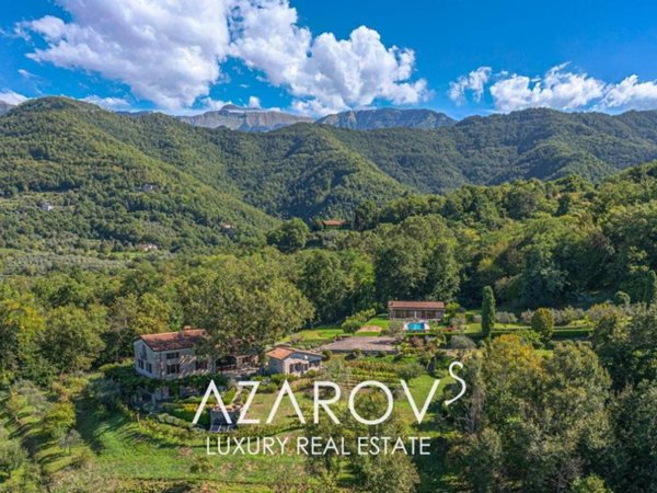 casa indipendente in vendita a Bagnone in zona Vico