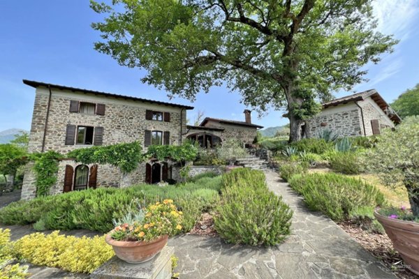 casale in vendita a Bagnone