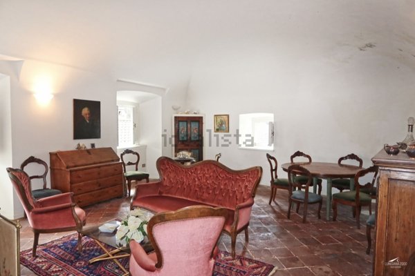 appartamento in vendita a Bagnone in zona Vico