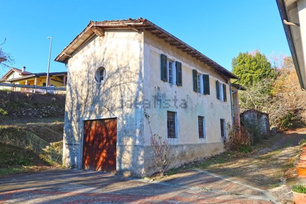casa indipendente in vendita a Bagnone