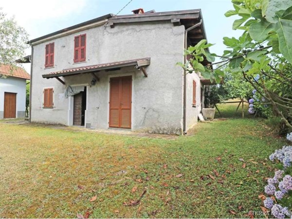 casa indipendente in vendita a Bagnone in zona Groppo