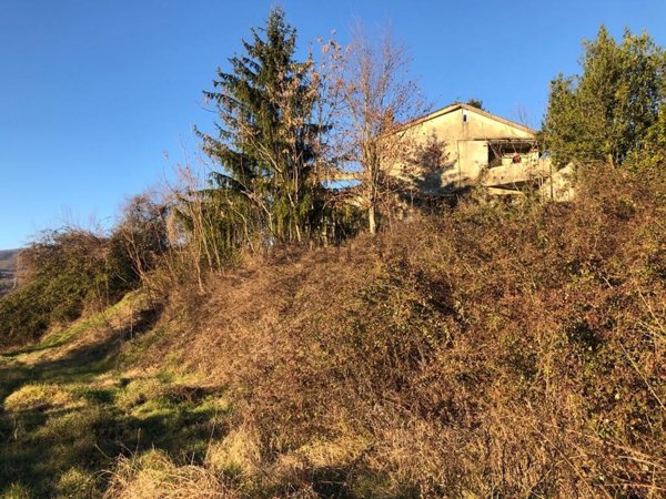 casale in vendita a Bagnone