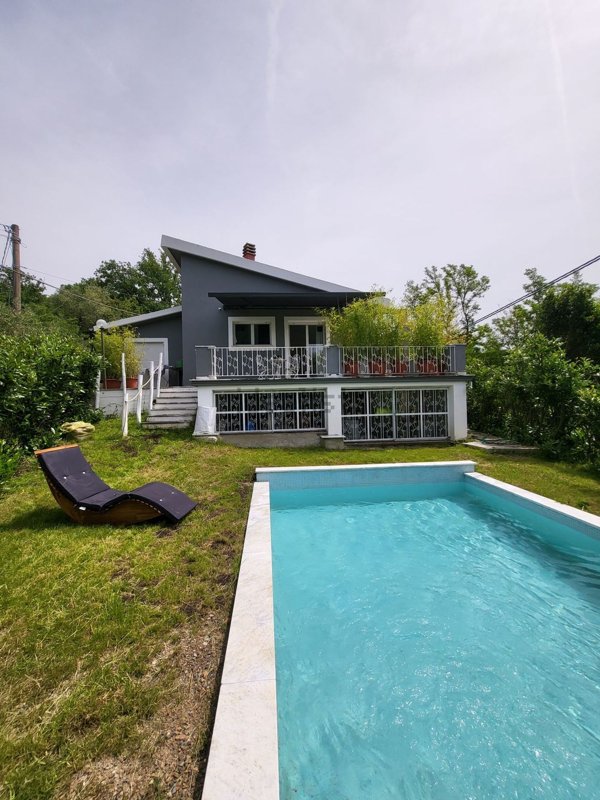 casa indipendente in vendita a Bagnone in zona Vico