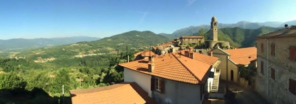 casa indipendente in vendita a Bagnone